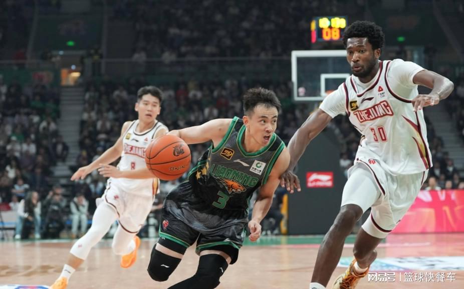 旺财28官方网站-全联盟倒数第一？辽篮一数据垫底被碾压：韩德君在他们都没这么惨