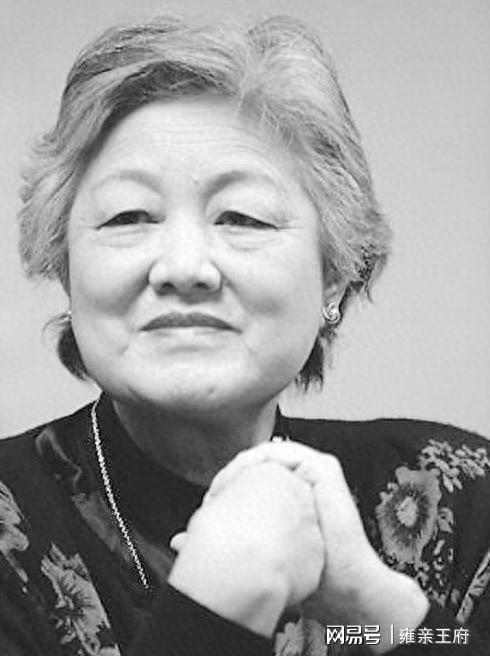 旺财28官方网站-08年章含之逝世，临终前留下遗言，洪晃因何说：妈妈是个聪明人？