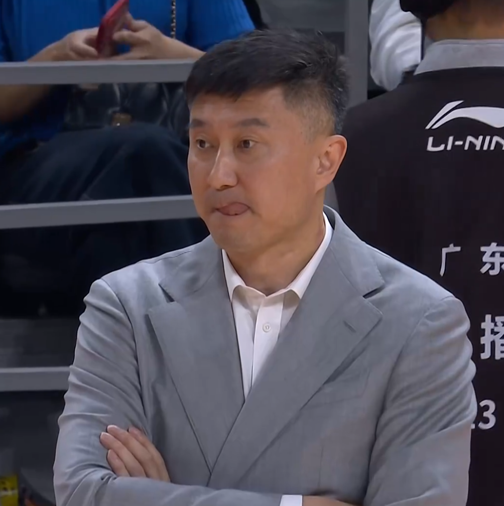 旺财28官网-宏远速递!杜锋将赴塞尔维亚学习,徐杰好事将近,广东旧将再就业